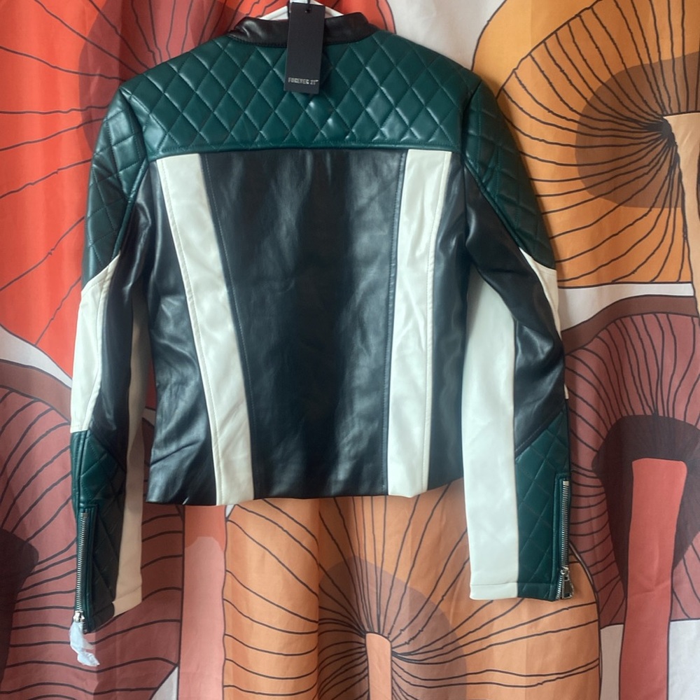 NWT FOREVER 21 faux leather jacket - Picture 5 of 5